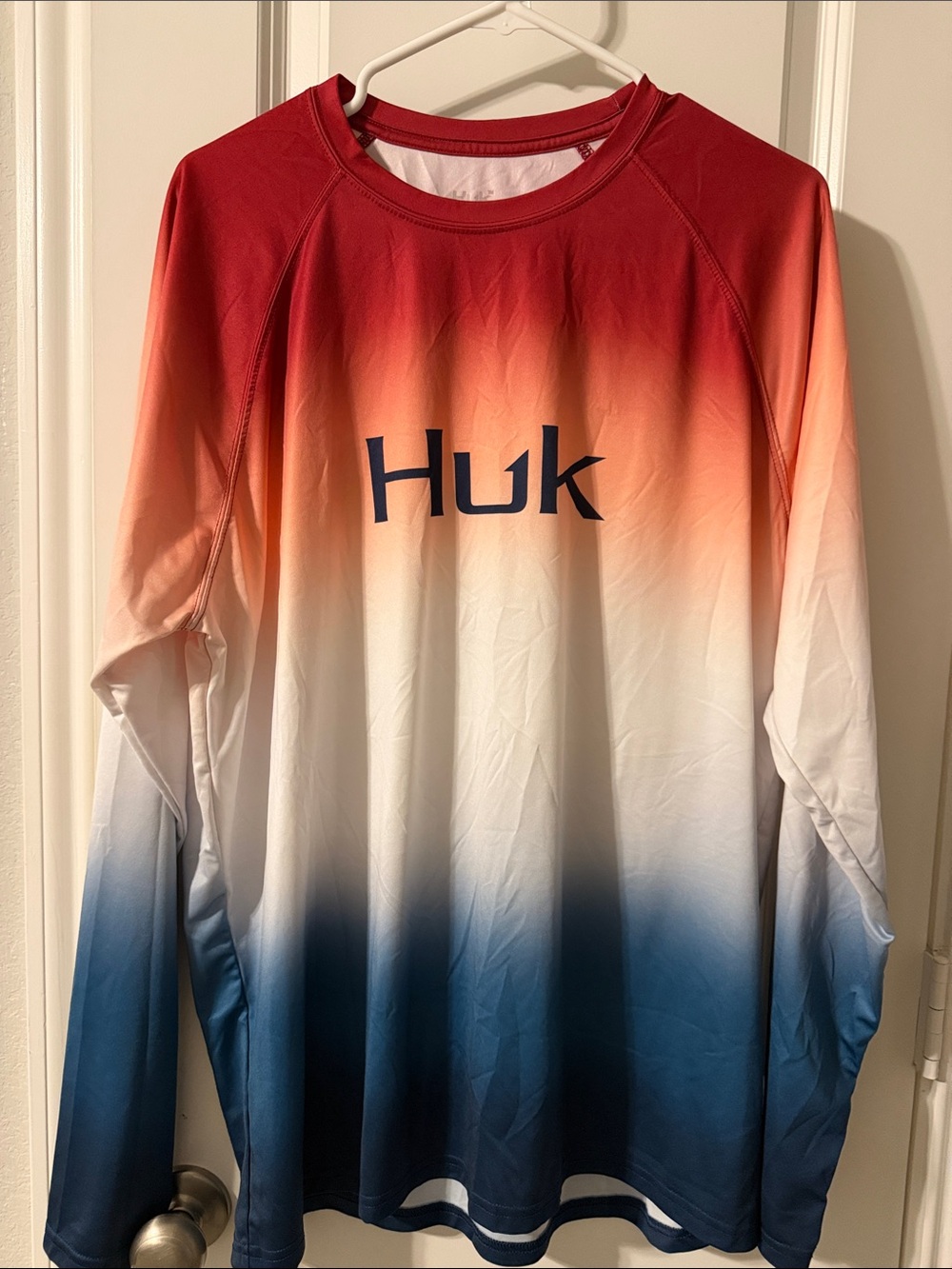 Huk men’s Red White Blue Ombre Long-Sleeve Performance Shirt